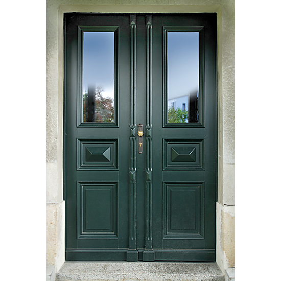 Zweiflügelige Eingangstür